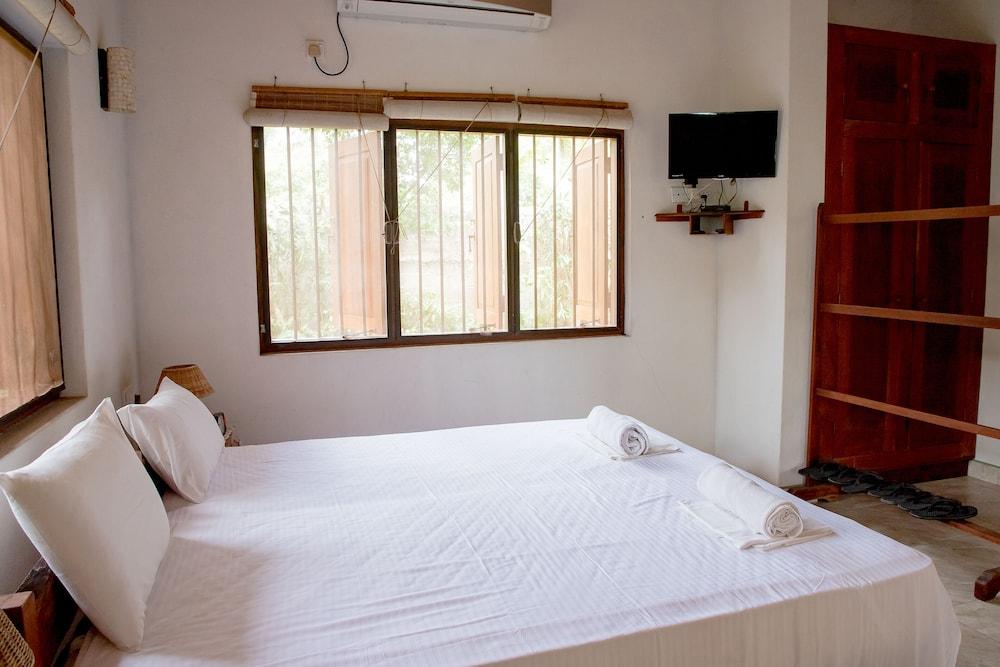 Shade Villa Negombo
