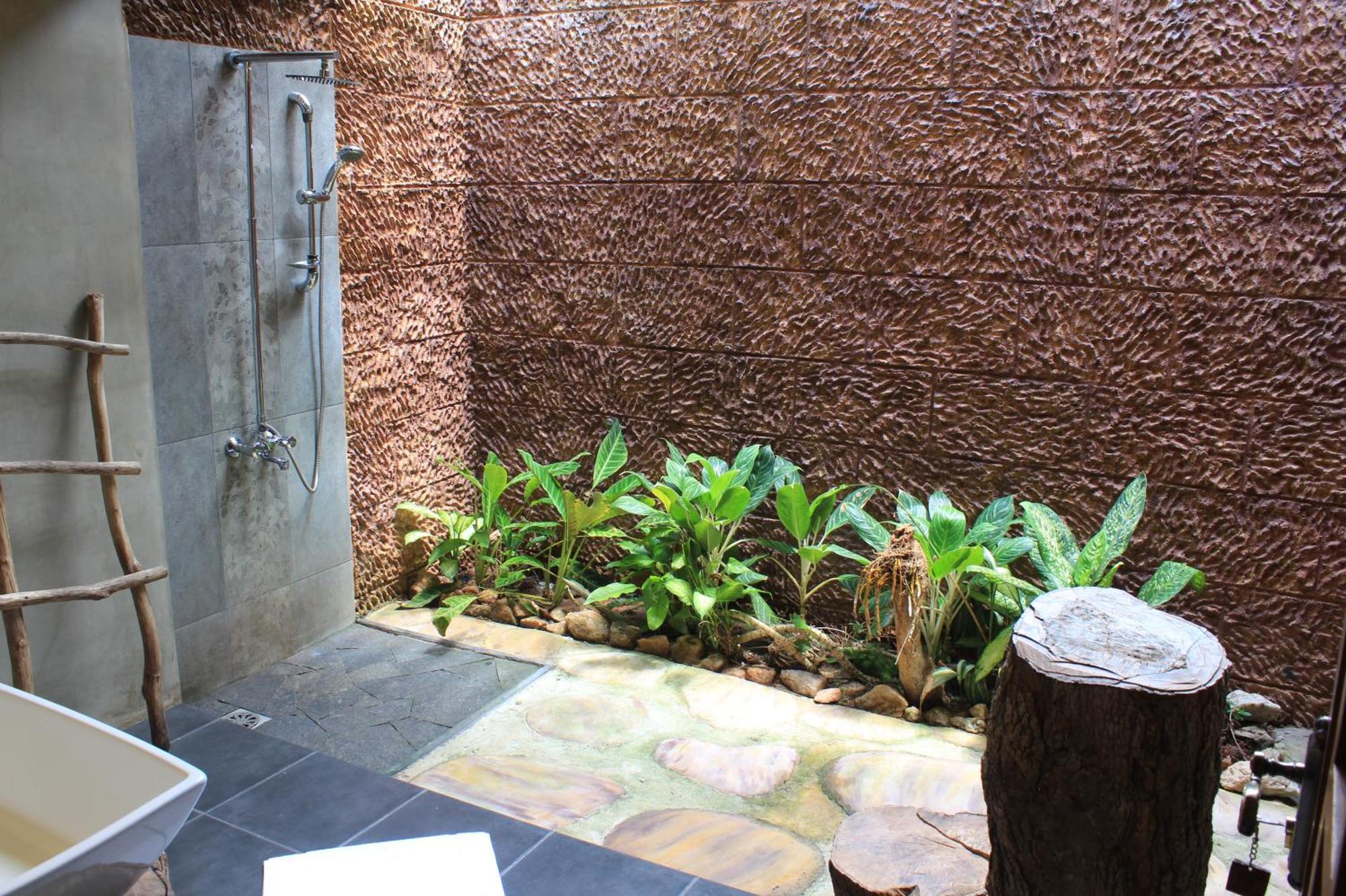 Shade Villa Negombo