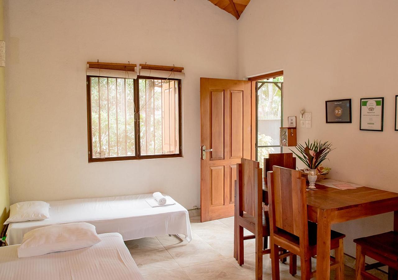 Shade Villa *